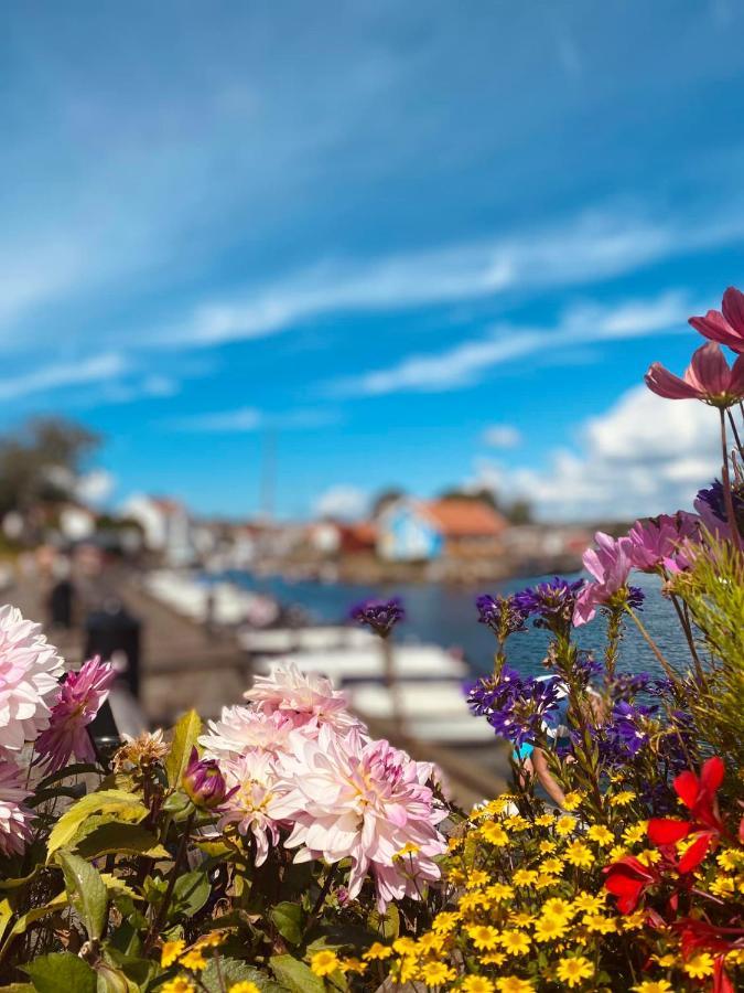 Nevlunghavn Gjestgiveri Hotel Larvik Luaran gambar